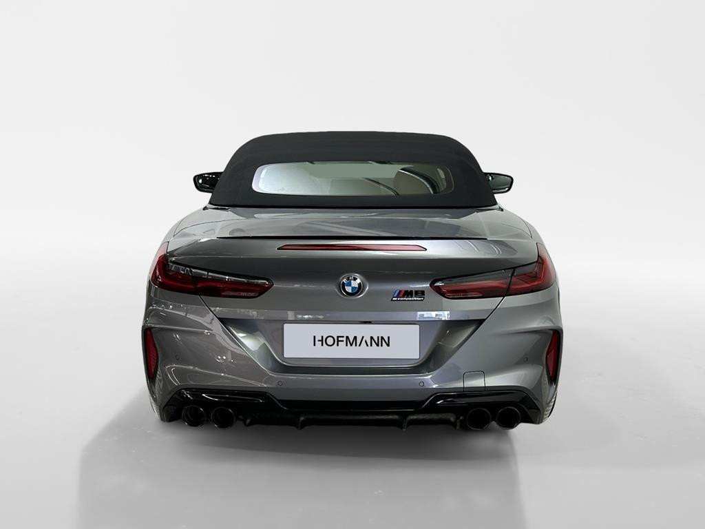 BMW M8