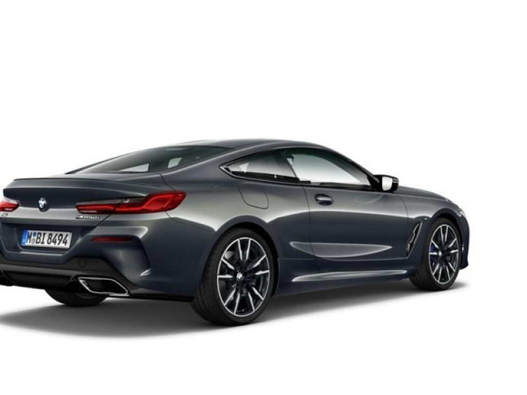 BMW M850